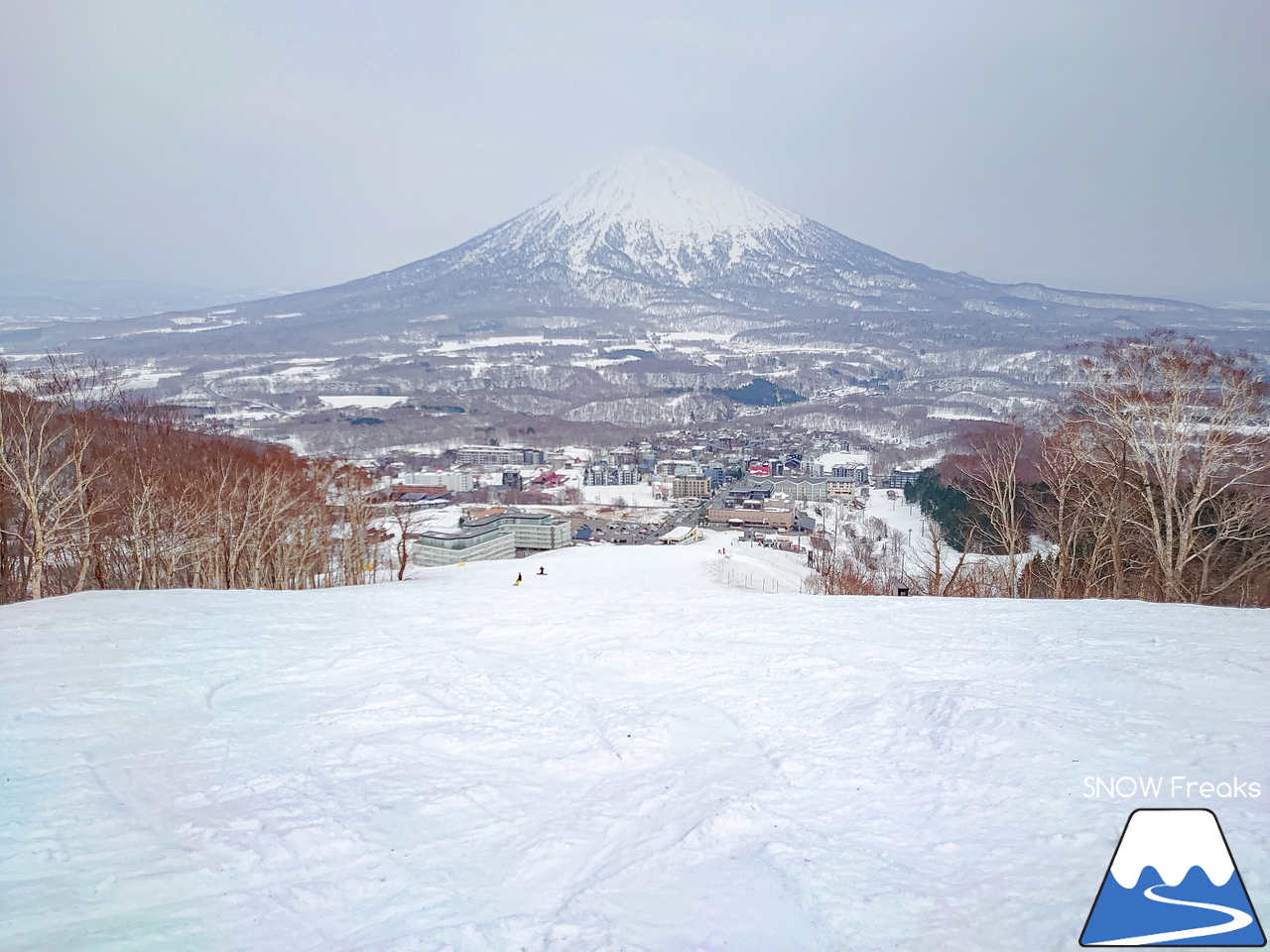 ニセコ東急グラン・ヒラフ｜広大なゲレンデを独り占め♪春は午後からのんびり滑るのも、良きかな(*^^)v